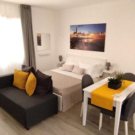 La Casa Di Mest Pepp โมโนโปลี ภายนอก รูปภาพ