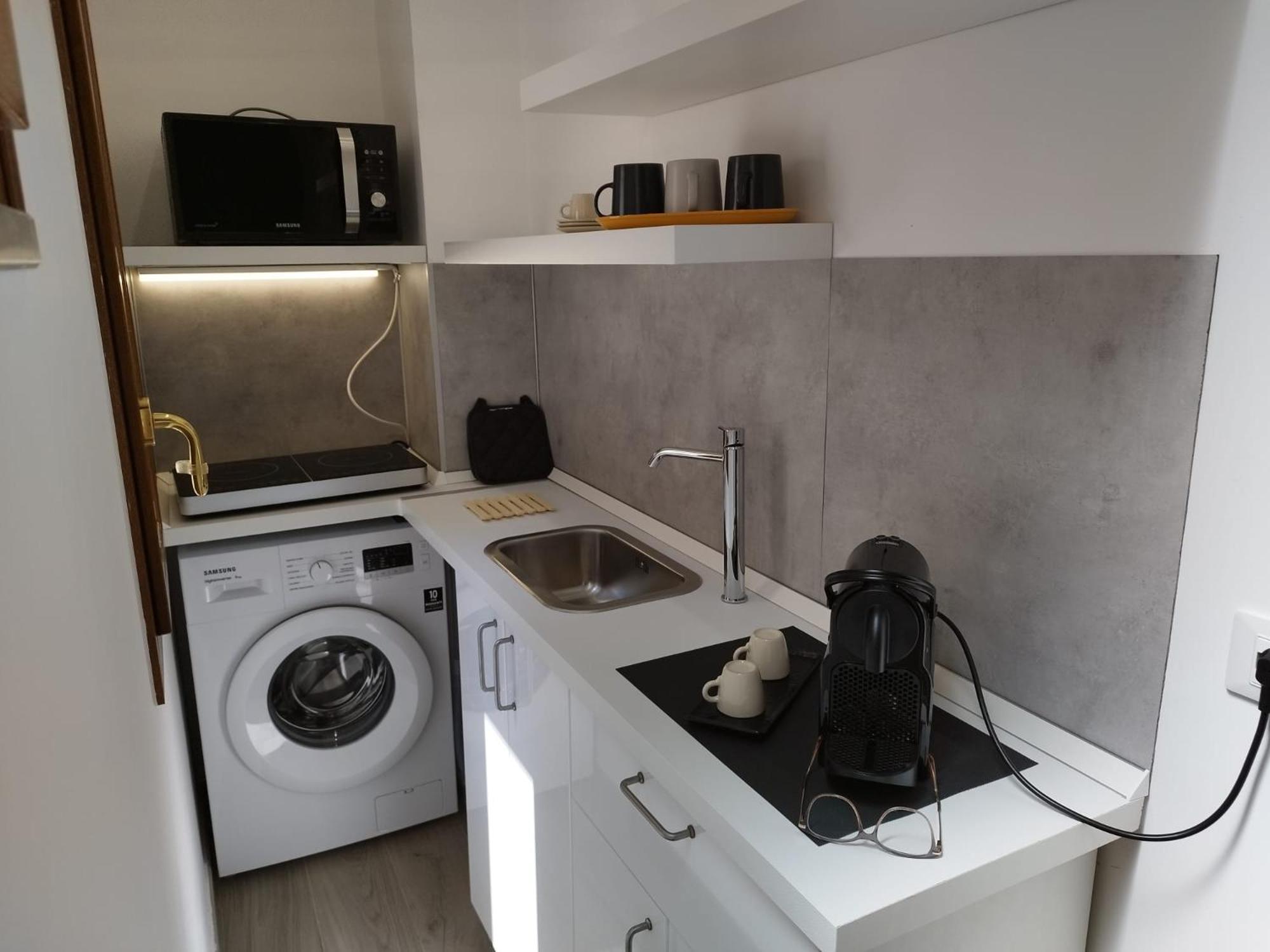 La Casa Di Mest Pepp โมโนโปลี ภายนอก รูปภาพ